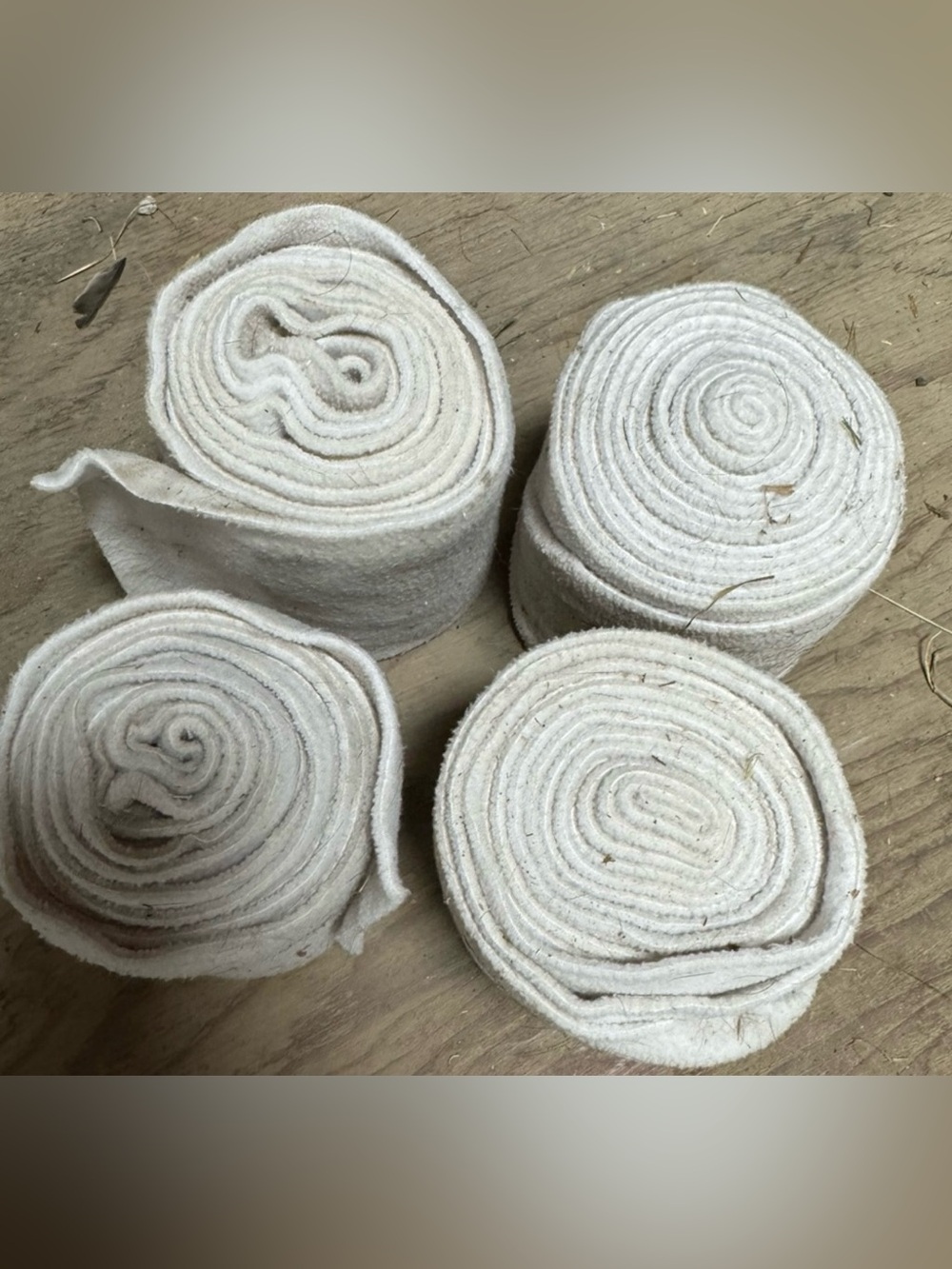 4 full horse sets of white polos wraps equestrian